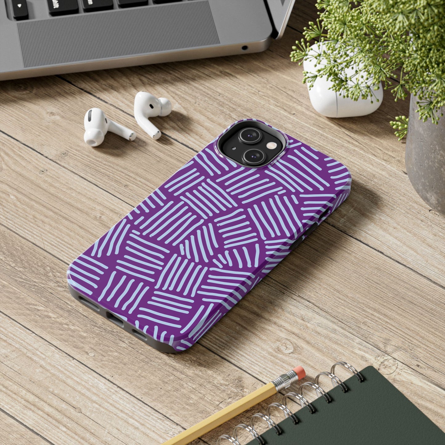 Funda para iPhone con rayas infinitas en color morado